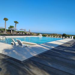 The Sandcastle - Infinity pool