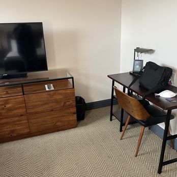 Hotel Morgan - Hotels Near Me - Morgantown, West Virginia