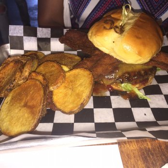 Pouring Glory - Fried Bacon Thai Burger, yummy - Beer Bar Near Me - Fort Worth, Texas