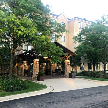 Staybridge Suites - Exterior - Hotels Near Me - Glenview, Illinois Staybridge Suites - Exterior - Hotels Near Me - Glenview, Illinois