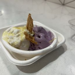Lemon Bar & Wildberry Lavender scoops