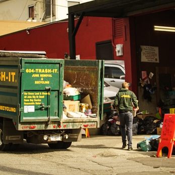 604-Trash-it - Junk Removal & Hauling Near Me - Vancouver, British Columbia