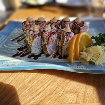 Saltwater Coastal Grill - Mediterranean Near Me - Rosemont, Illinois