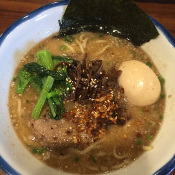 Wagaya - Wagaya kuro ramen with thick noodle - Ramen Near Me - Honolulu, Hawaii