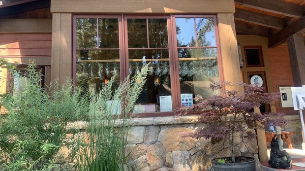 Cedar Glen Lodge by null