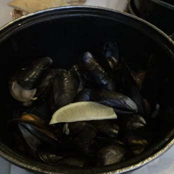 Mussel Inn - Another bowl of mussels - Seafood Near Me - Edinburgh, EDH Mussel Inn - Another bowl of mussels - Seafood Near Me - Edinburgh, EDH
