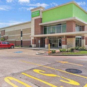 Extra Space Storage - Beauty Image - Extra Space Storage at 6400 Highway 6, Missouri City, TX 77459 - Self Storage Near Me - Missouri City, Texas Extra Space Storage - Beauty Image - Extra Space Storage at 6400 Highway 6, Missouri City, TX 77459 - Self Storage Near Me - Missouri City, Texas