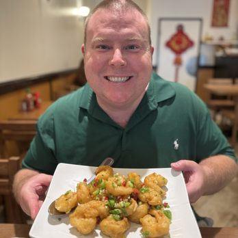 Hai Master Kitchen - Michael Russell with salt and pepper shrimp - Chinese Near Me - Laguna Hills, California Hai Master Kitchen - Michael Russell with salt and pepper shrimp - Chinese Near Me - Laguna Hills, California