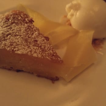 Perry St - Pineapple cake - New American Near Me - New York, New York Perry St - Pineapple cake - New American Near Me - New York, New York