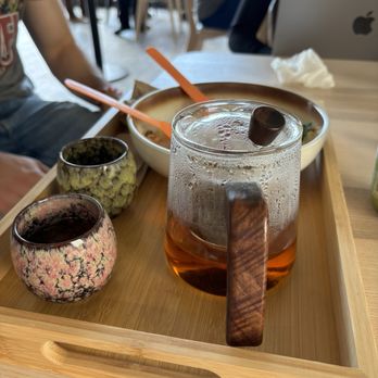 Peak Cafe - Friends order - Cafes Near Me - Northridge, California
