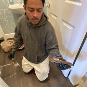 One Stop Maintenance - Ismael explaining the old toilet wax ring - Handyman Near Me One Stop Maintenance - Ismael explaining the old toilet wax ring - Handyman Near Me