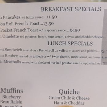 Jongewaard's Bake n Broil - The daily specials......I missed out on the cream cheese muffin, sold out by 9am on a Wednesday. - American Near Me - Long Beach, California