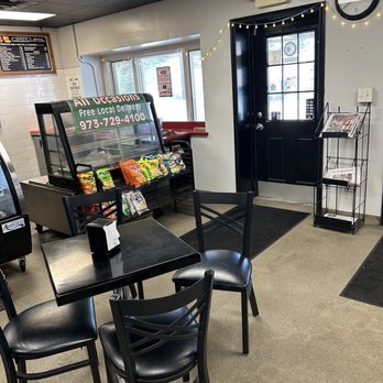Augie's Brooklyn Bagels & Deli - Bagels Near Me - Sparta, New Jersey
