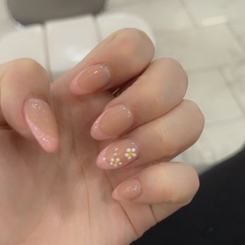 Lush Nail Bar - This is the nail art design we did perfect for summer - Nail Salons Near Me - Gilbert, Arizona