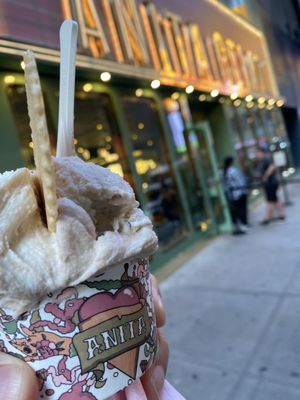 Anita La Mamma del Gelato by null