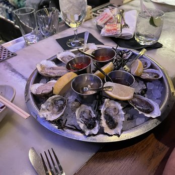 Sugarcane - Oyster assortment - Cocktail Bars Near Me - Las Vegas, Nevada