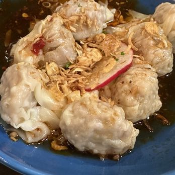 OMELI Kitchen - Omeli's Spicy Wonton - Vietnamese Near Me - Fullerton, California OMELI Kitchen - Omeli's Spicy Wonton - Vietnamese Near Me - Fullerton, California