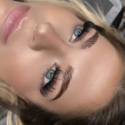 Lashere - Spikey strip lash set and brow lamination, tint and wax