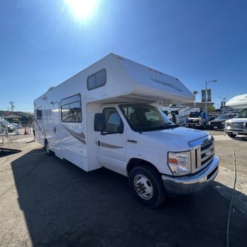 Stress Free RVs - Trailer - RV Rental Near Me Stress Free RVs - Trailer - RV Rental Near Me