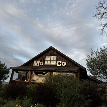 Mosier Company - Outside - Burgers Near Me - Mosier, Oregon Mosier Company - Outside - Burgers Near Me - Mosier, Oregon