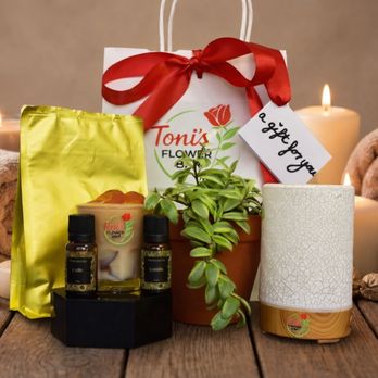 Toni's Flower Bar - Aloe Gift bag in Galion Ohio - Florists Near Me - Galion, Ohio Toni's Flower Bar - Aloe Gift bag in Galion Ohio - Florists Near Me - Galion, Ohio