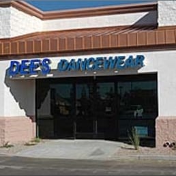 Storefront Dee's Dancewear in Chandler, AZ