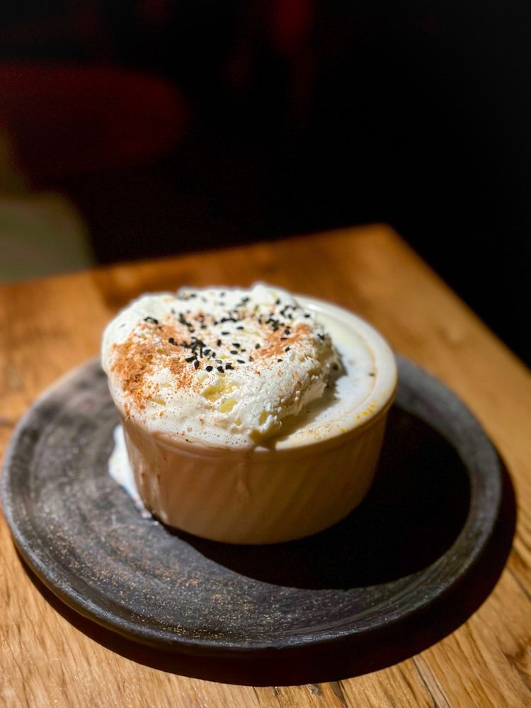 Social spots from Claro