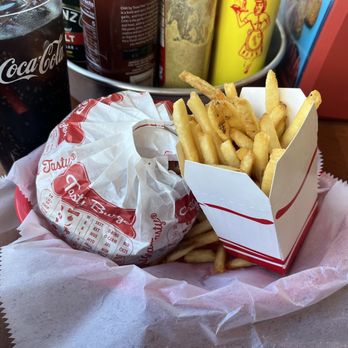 Tasty Burger - Burgers Near Me - Boston, Massachusetts