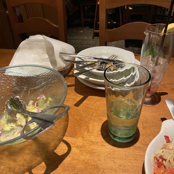 Olive Garden Italian Restaurant - Dirty dishes (that we stacked together) sat on the edge of our table for over 30 minutes. - Italian Near Me - Concord, North Carolina