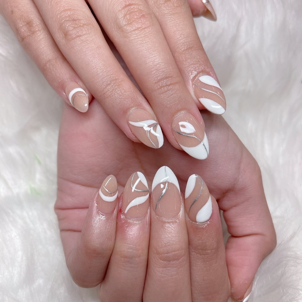 Triangle Nails Spa - Nail Salons Near Me - Austin, Texas