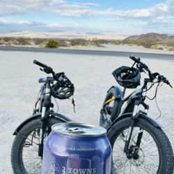 JT Ebikes - Enjoying refreshment after the end of 25 mile rid