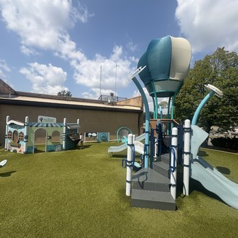 Barrie Park - Toddler playground at Barrie Park - Parks Near Me - Oak Park, Illinois