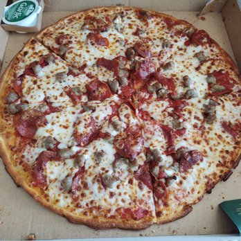Papa Johns Pizza - Sausage and pepperoni - Pizza Near Me - Clermont, Florida