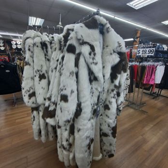 Rock’em - Coat $200 - Accessories Near Me - Houston, Texas Rock’em - Coat $200 - Accessories Near Me - Houston, Texas