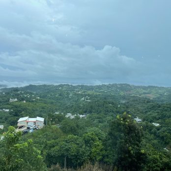 Vista Al Mar - Mountains of la Coordilleta Central. - Cajun/Creole Near Me - Corozal, Puerto Rico