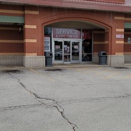 Exterior photo of Pep Boys - Orland Pk, Illinois Exterior photo of Pep Boys - Orland Pk, Illinois