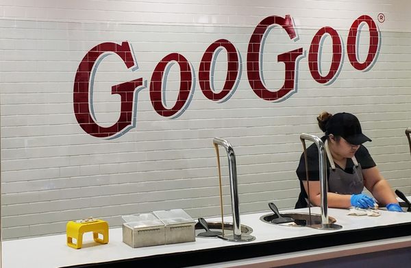 Goo Goo Chocolate Co by null