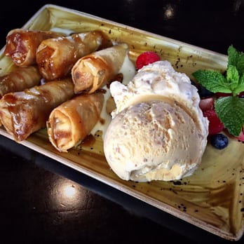 P.F. Chang's - Soooo insane - Chinese Near Me - Rancho Cucamonga, California