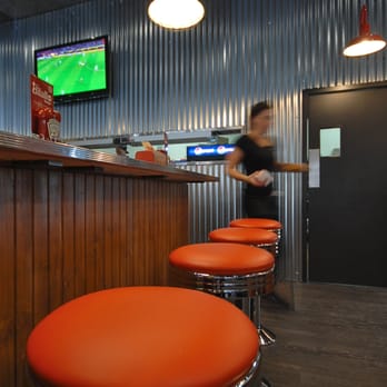 Dilallo - Burgers Near Me - Montreal, Quebec