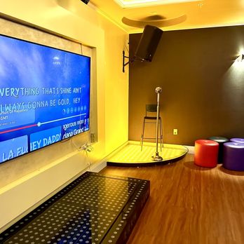 Genting Karaoke - VIP room #1 for 15-25 people - Karaoke Near Me - San Jose, California Genting Karaoke - VIP room #1 for 15-25 people - Karaoke Near Me - San Jose, California