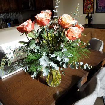 Flowering Around - The arrangement made with Kahala roses. - Florists Near Me - Bainbridge Island, Washington Flowering Around - The arrangement made with Kahala roses. - Florists Near Me - Bainbridge Island, Washington