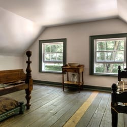 Lockhouse 28 - C&O Canal Trust - There is plenty of room for everyone. Photo Credit: Chris Hanessian