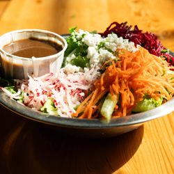 Folino's Pizza - House Salad captured in all its beauty