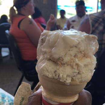 Carver's Cafe - Praline pecan ice cream cone - Cafes Near Me - Keystone, South Dakota