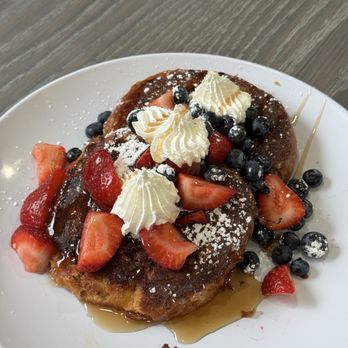 O'Brien's Boulangerie - Brioche Cinnamon Roll - Bakeries Near Me - Poway, California