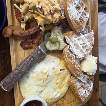 Gina's Kitchen +Catering - Chicken and waffles - Breakfast & Brunch Near Me - Rancho Cucamonga, California