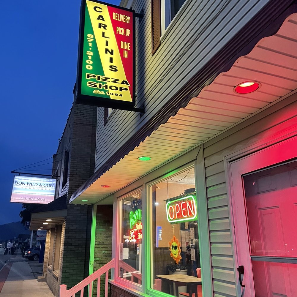 Carlinis Pizza Shop - a neon sign - Pizza Near Me - Shadyside, Ohio