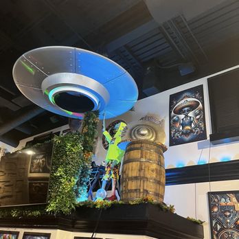Alien Taco - Adorable Alien theme decor - Tacos Near Me - Jacksonville, Florida Alien Taco - Adorable Alien theme decor - Tacos Near Me - Jacksonville, Florida