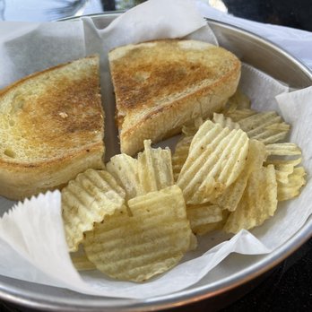 Kelly's Riverside Saloon - Crab grilled cheese - American Near Me - Beaver, Pennsylvania