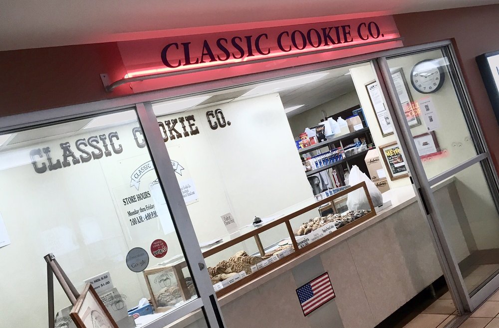 CLASSIC COOKIE 18 Reviews 200 S 5th St, Minneapolis, Minnesota